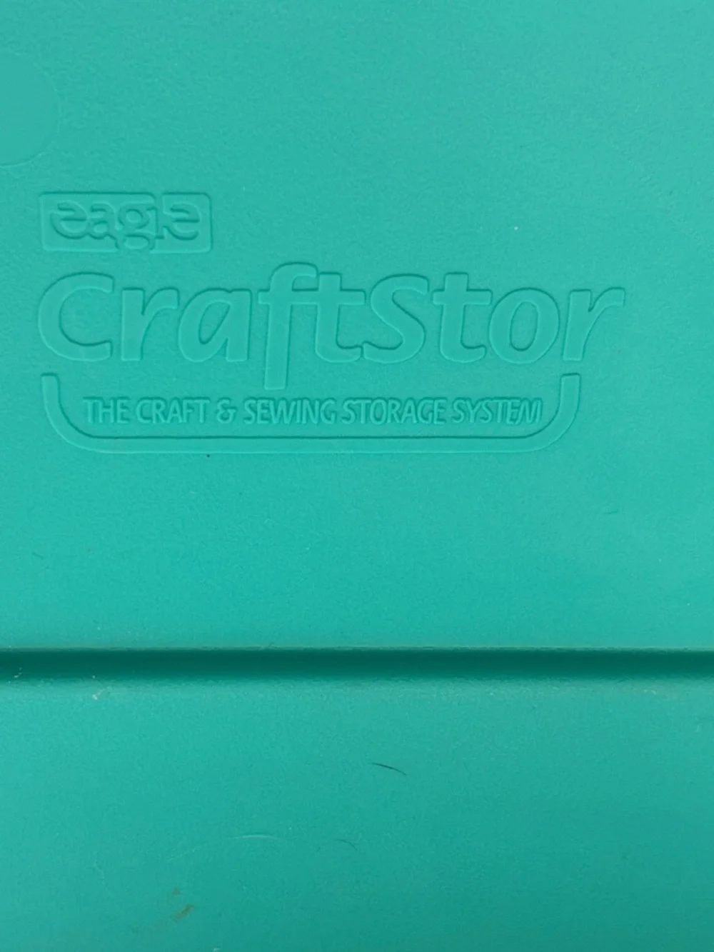 N/A bright teal